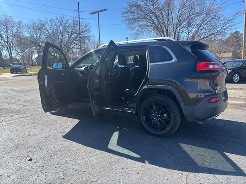 Used 2014 Jeep Cherokee Limited w/ Technology Group image 33