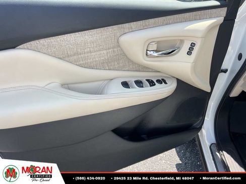 Used 2021 Nissan Murano SL AWD/4WD image 16