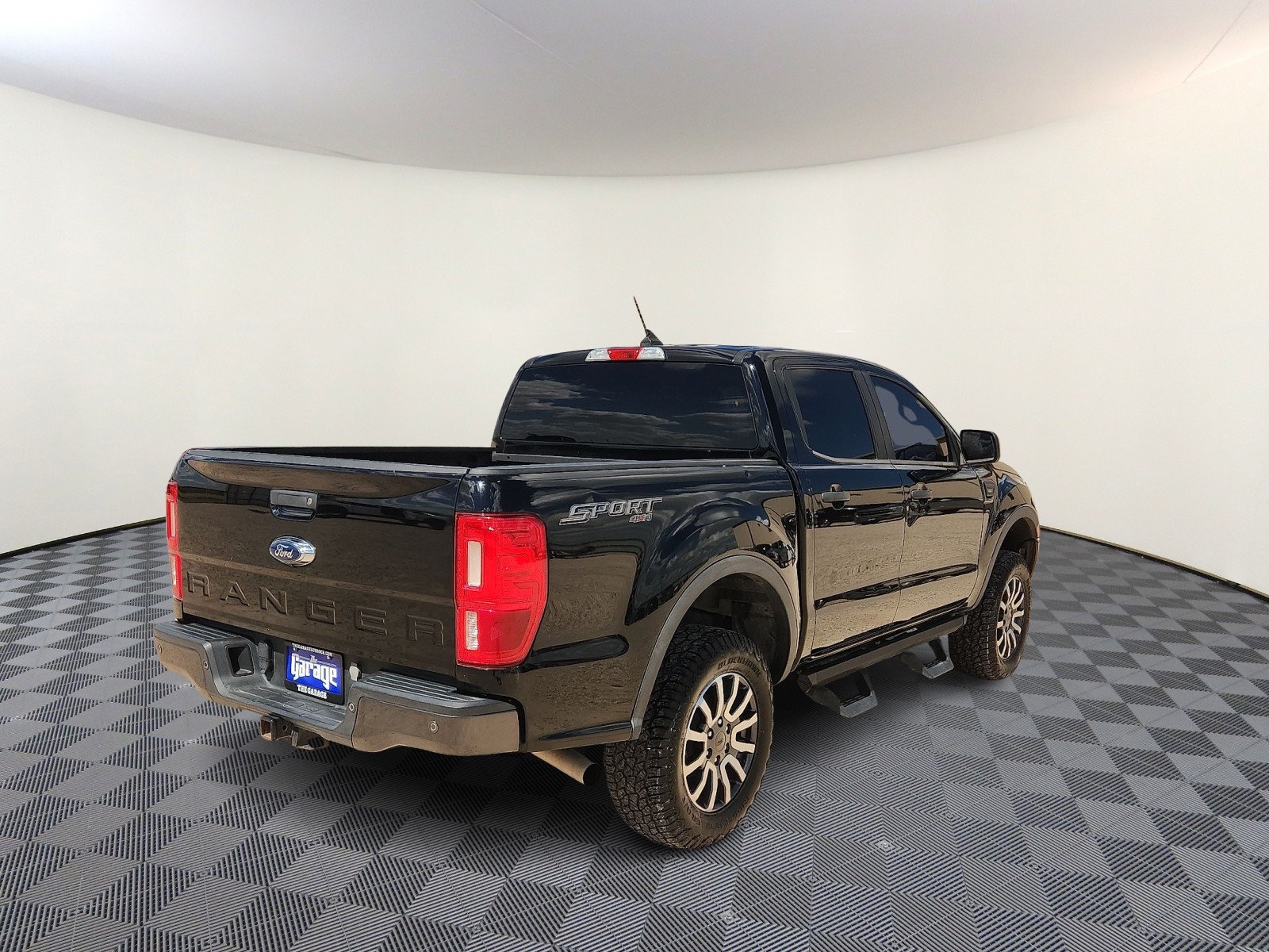 Used 2021 Ford Ranger XLT w/ Equipment Group 301A Mid AWD/4WD image 4
