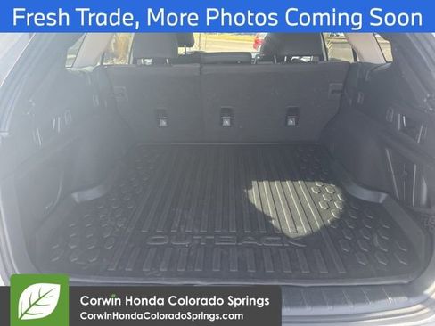 Used 2025 Subaru Outback Onyx Edition image 7