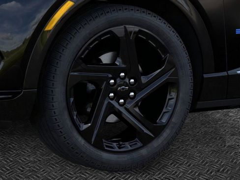 New 2026 Chevrolet Equinox EV RS FWD image 9