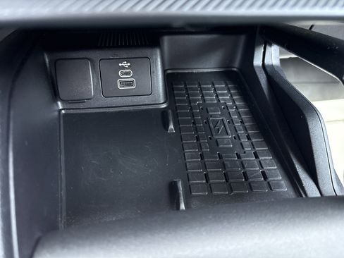 Used 2025 Ford Bronco Sport Badlands image 28