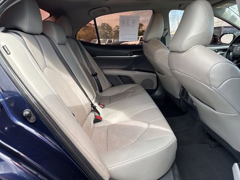 Used 2021 Toyota Camry XSE image 16