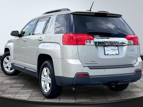 Used 2015 GMC Terrain SLE w/ Safety Package FWD image 13