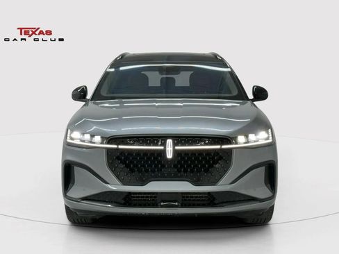 Used 2024 Lincoln Nautilus Black Label w/ Jet Appearance Package (87T) AWD/4WD image 4