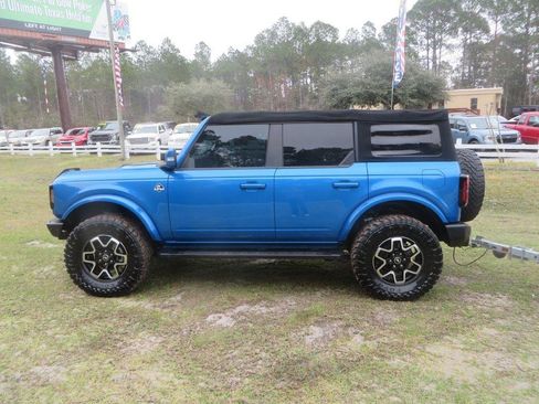 Used 2022 Ford Bronco Outer Banks image 1