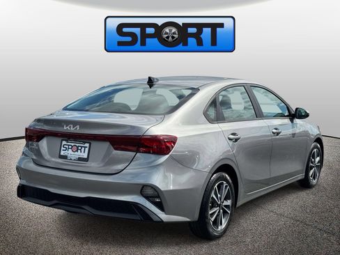 Used 2023 Kia Forte LXS w/ LXS Technology Package FWD image 24