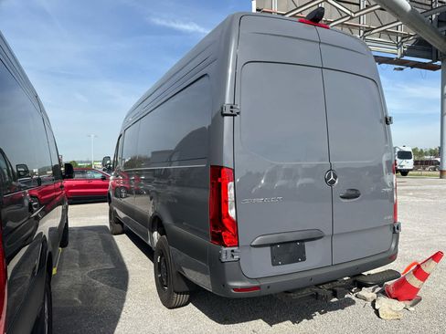 New 2026 Mercedes-Benz Sprinter 2500 image 2