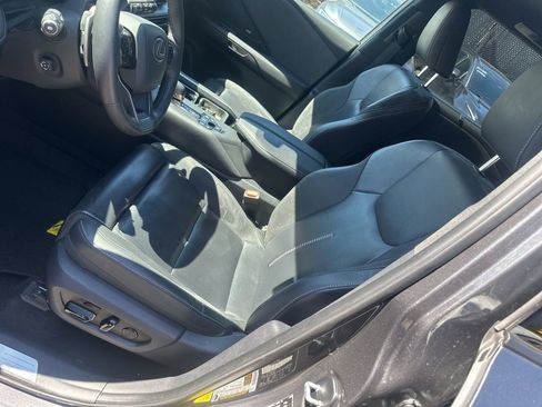 Used 2024 Lexus TX 550h AWD Plug-In Hybrid w/ Technology Package image 12