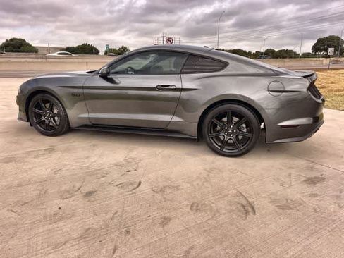 Used 2018 Ford Mustang GT w/ Equipment Group 301A RWD image 4
