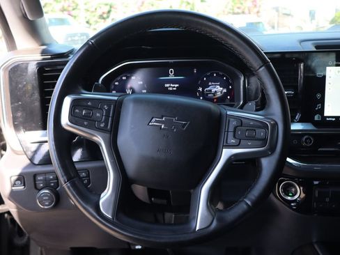 Used 2024 Chevrolet Silverado 1500 LT Trail Boss w/ LT Trail Boss Premium Package AWD/4WD image 26