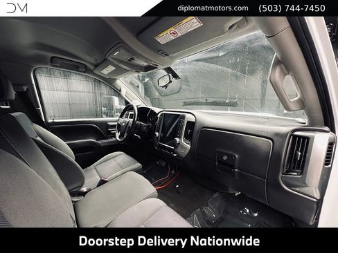 Used 2017 Chevrolet Silverado 2500 LT AWD/4WD image 19