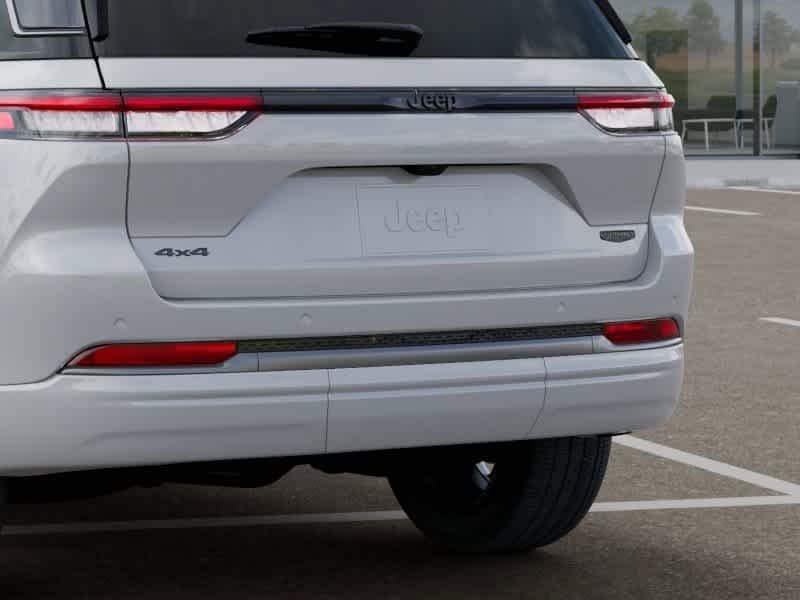 New 2026 Jeep Grand Cherokee Summit w/ Obsidian Package AWD/4WD image 13