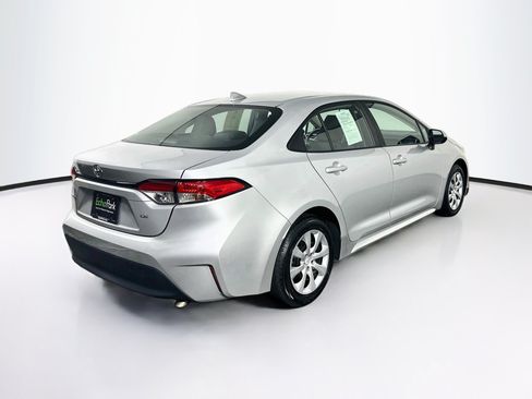 Used 2024 Toyota Corolla LE FWD image 9