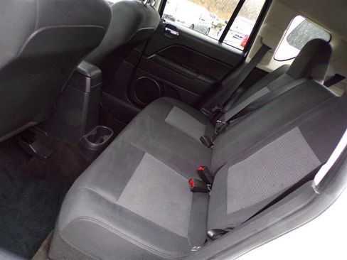 Used 2013 Jeep Compass Latitude w/ Sun/Sound Group image 27