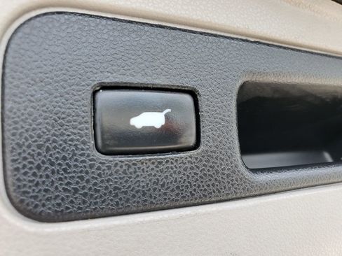 Used 2011 Honda Odyssey Touring image 37