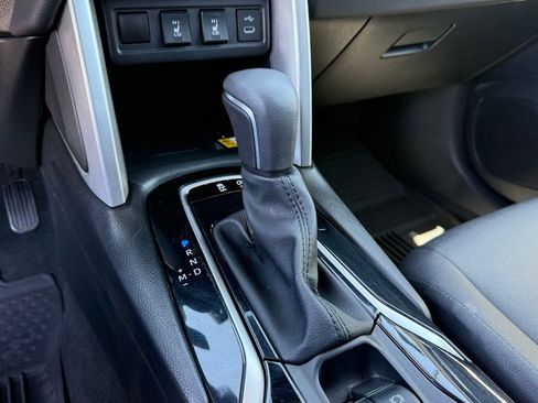 Certified 2023 Toyota Corolla Cross XLE w/ Convenience Package FWD image 26