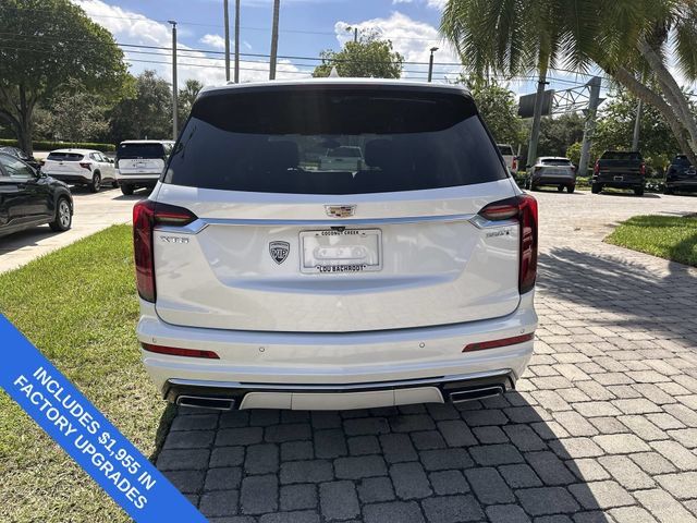 Used 2024 Cadillac XT6 Luxury w/ LPO, Floor Liner Package FWD image 33