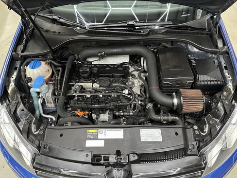 Used 2013 Volkswagen Golf R 4-Door image 7