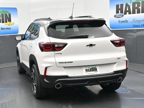 New 2026 Chevrolet TrailBlazer RS w/ Convenience Package FWD image 4