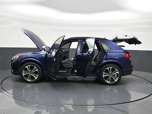 Used 2021 Audi Q3 2.0T Premium w/ Convenience Package AWD/4WD image 33