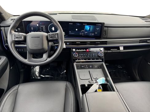 Certified 2025 Hyundai Santa Fe Calligraphy image 10