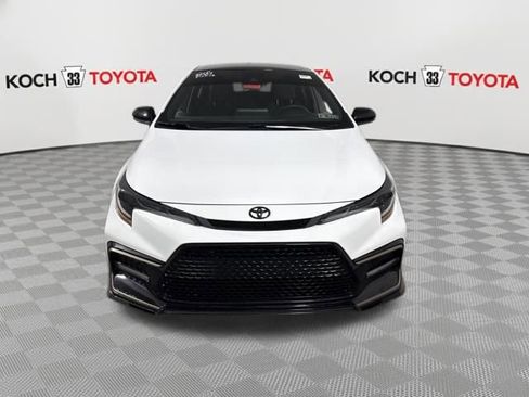 Certified 2022 Toyota Corolla SE image 2