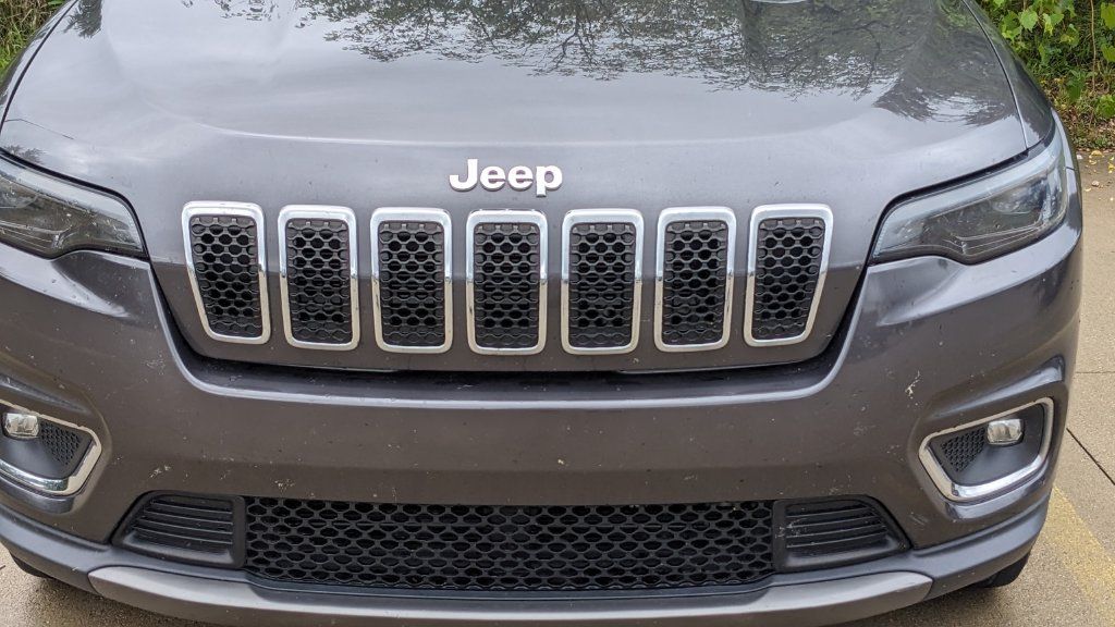 Used 2020 Jeep Cherokee Limited AWD/4WD image 9