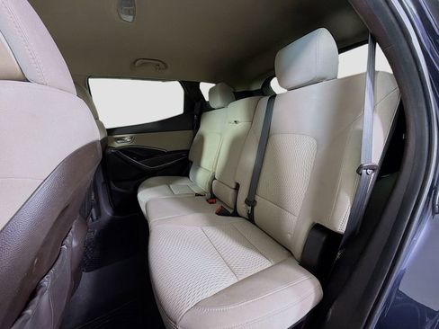Used 2017 Hyundai Santa Fe Sport image 22
