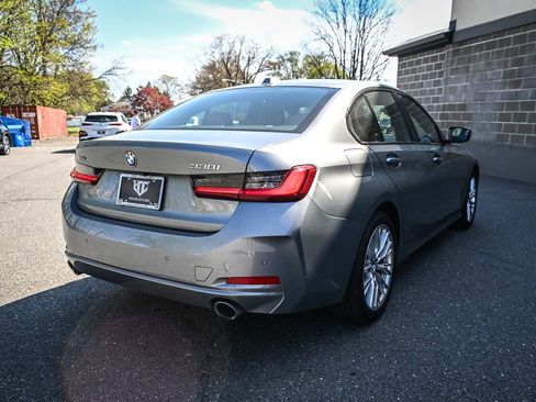 Used 2023 BMW 330i xDrive Sedan w/ Premium Package image 5