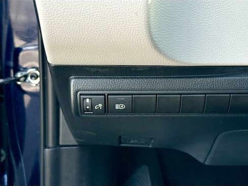 Used 2023 Toyota Corolla LE image 10