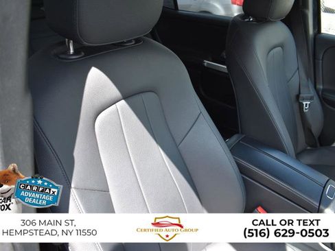 Used 2025 Mercedes-Benz GLB 250 image 24