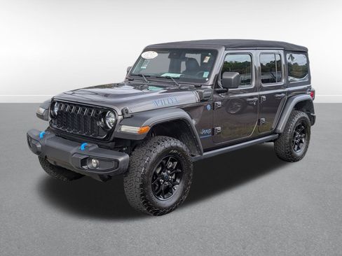 Used 2024 Jeep Wrangler Willys image 1
