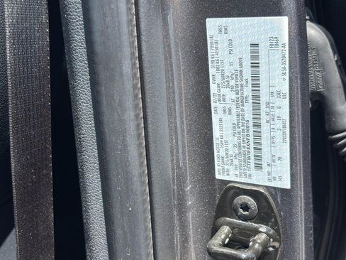 Used 2022 Ford F150 Lariat w/ Equipment Group 502A High AWD/4WD image 25