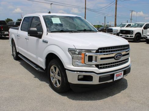 Used 2020 Ford F150 XLT w/ Equipment Group 302A Luxury RWD image 3