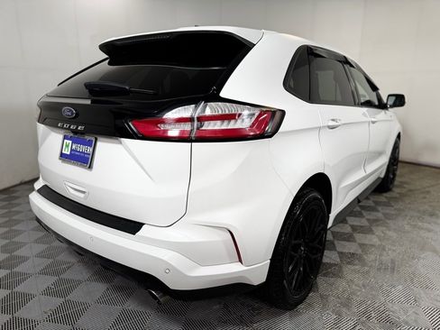 Used 2021 Ford Edge ST-Line image 5