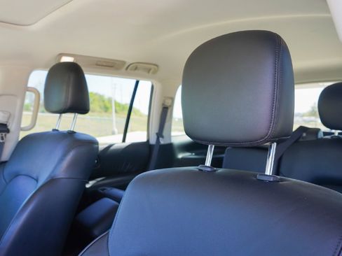 Used 2022 Nissan Armada SL image 9