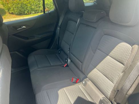 Used 2025 Chevrolet Equinox LT image 21