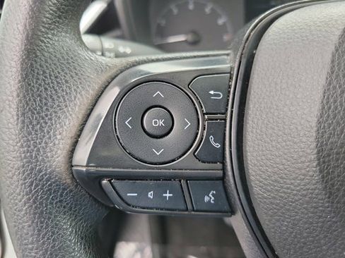 Used 2024 Toyota Corolla LE image 17