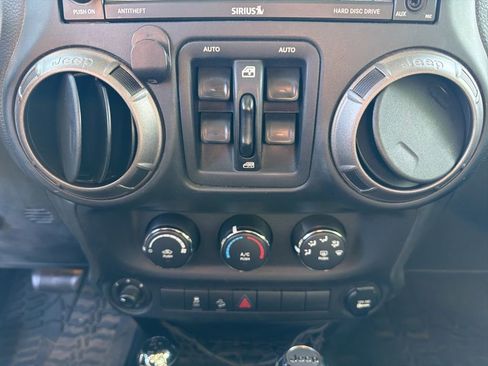 Used 2017 Jeep Wrangler Unlimited Sport w/ Quick Order Package 24S image 13