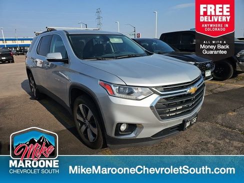 Used 2019 Chevrolet Traverse LT w/ LT Premium Package AWD/4WD image 1