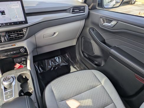 Used 2023 Ford Escape Active w/ Tech Pack #2 image 18