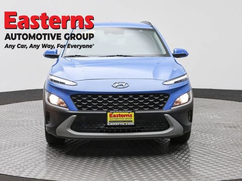Used 2022 Hyundai Kona SEL w/ Cargo Package AWD/4WD image 2