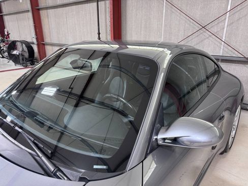 Used 2005 Porsche 911 Carrera RWD image 24