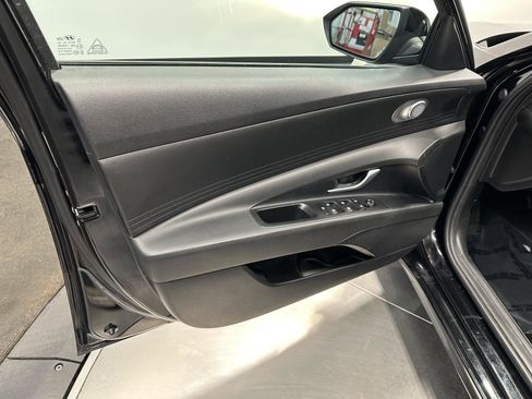 Certified 2023 Hyundai Elantra SEL w/ Cargo Package image 10