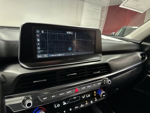 Used 2022 Kia Telluride LX image 19
