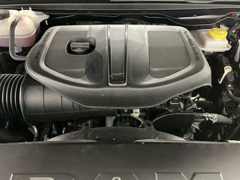 Used 2025 RAM 1500 Big Horn AWD/4WD image 31