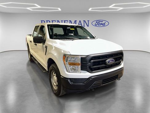 Used 2021 Ford F150 XL w/ Trailer Tow Package image 3
