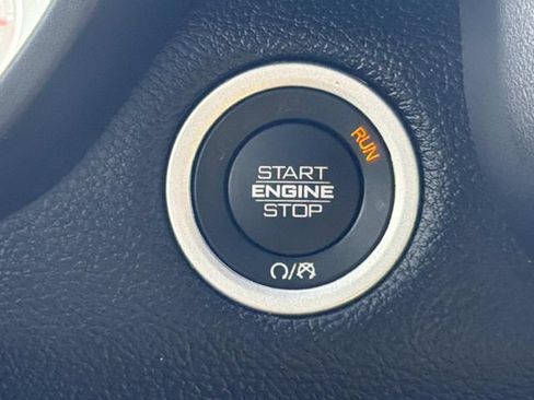 Used 2022 RAM 1500 Big Horn w/ Night Edition AWD/4WD image 31