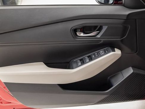 Used 2025 Honda Accord SE image 7